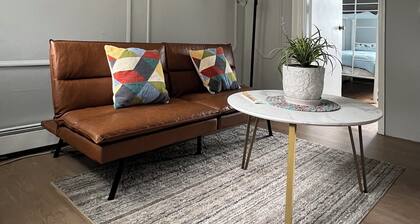 Just 20 minutes From Manhattan NYC