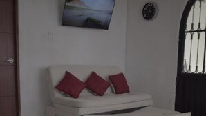 Unclassified image, 2 of 9, button - Mirador La Gloria (El Colegio)