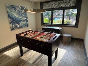 Games room - Luxury Living with Resort-Style Amenities (Boynton Beach)