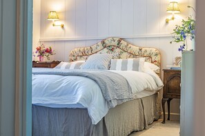 2 bedrooms, Internet, bed sheets