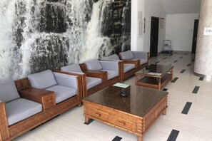 Nicht klassifiziertes Bild, 2 von 69, Schaltfläche