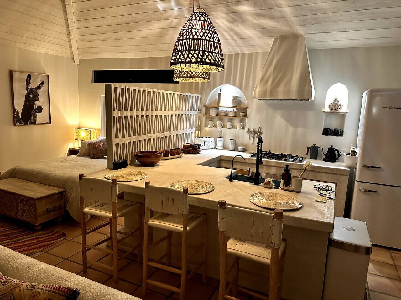 Réfrigérateur, four, plaque de cuisson, lave-vaisselle