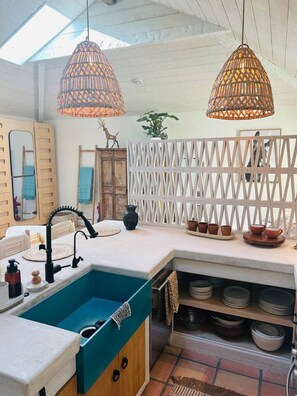 Kühlschrank, Ofen, Herdplatte, Geschirrspüler