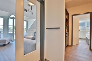 Imagen sin descripción, 3 de 20, botón