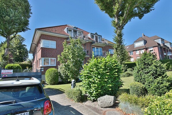 Imagen sin descripción, 1 de 20, botón