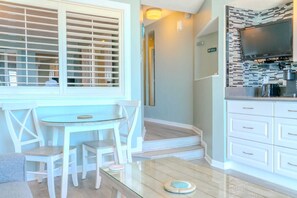 Interior - Beach Colony 903 (Myrtle Beach)