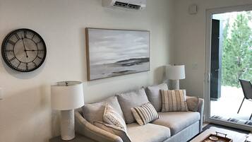 Téléviseur connecté, foyer