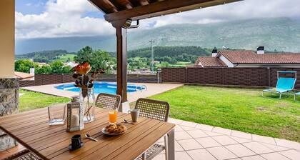 Otero House in Camango