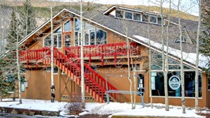 Exterior - Snowdance B102 (Keystone)