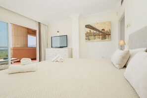 4 Schlafzimmer, Bügeleisen/Bügelbrett, WLAN, Bettwäsche