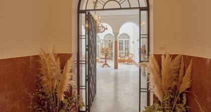 Tourist Rural Accommodation "Casa Palacio Vida" with Pool and Air Conditioning