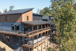 Exterior - Luxe 12 BR Cabin, Indoor Pool, Theater, Sleeps 36 (Sevierville)