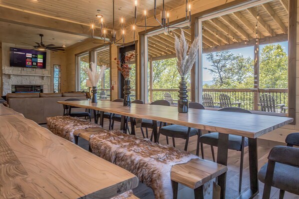 Dining - Luxe 12 BR Cabin, Indoor Pool, Theater, Sleeps 36 (Sevierville)