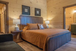 12 bedrooms, iron/ironing board, free WiFi, bed sheets - Luxe 12 BR Cabin, Indoor Pool, Theater, Sleeps 36 (Sevierville)