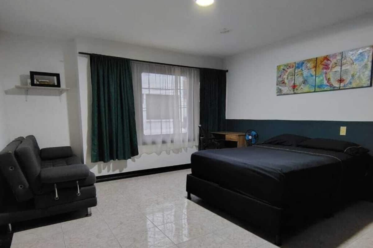 Wifi gratis y ropa de cama