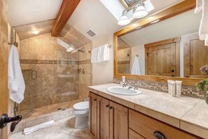 Shower, hair dryer, shampoo - Abode at Lowell Lodge, private hot tub, heart of Park City, Old Town (Park City)