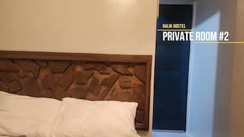 Habitación clásica doble | Ropa de cama de alta calidad y escritorio