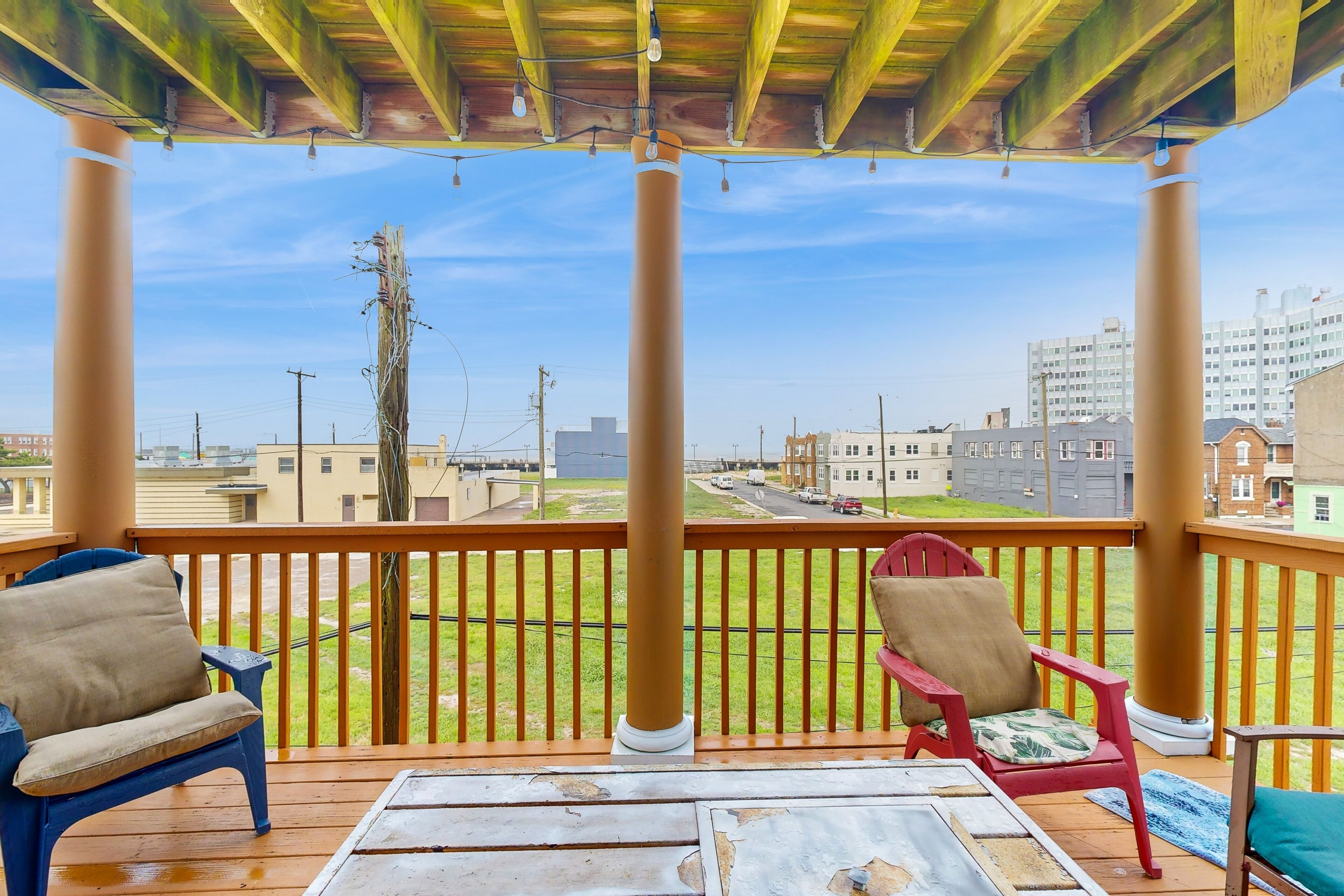 Coastal condo with short walk to the beach