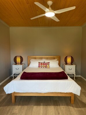 1 bedroom, in-room safe, bed sheets - Rosie's Cottage Bindoon (Bindoon)