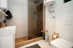 Suite de lujo, vista al río | Baño