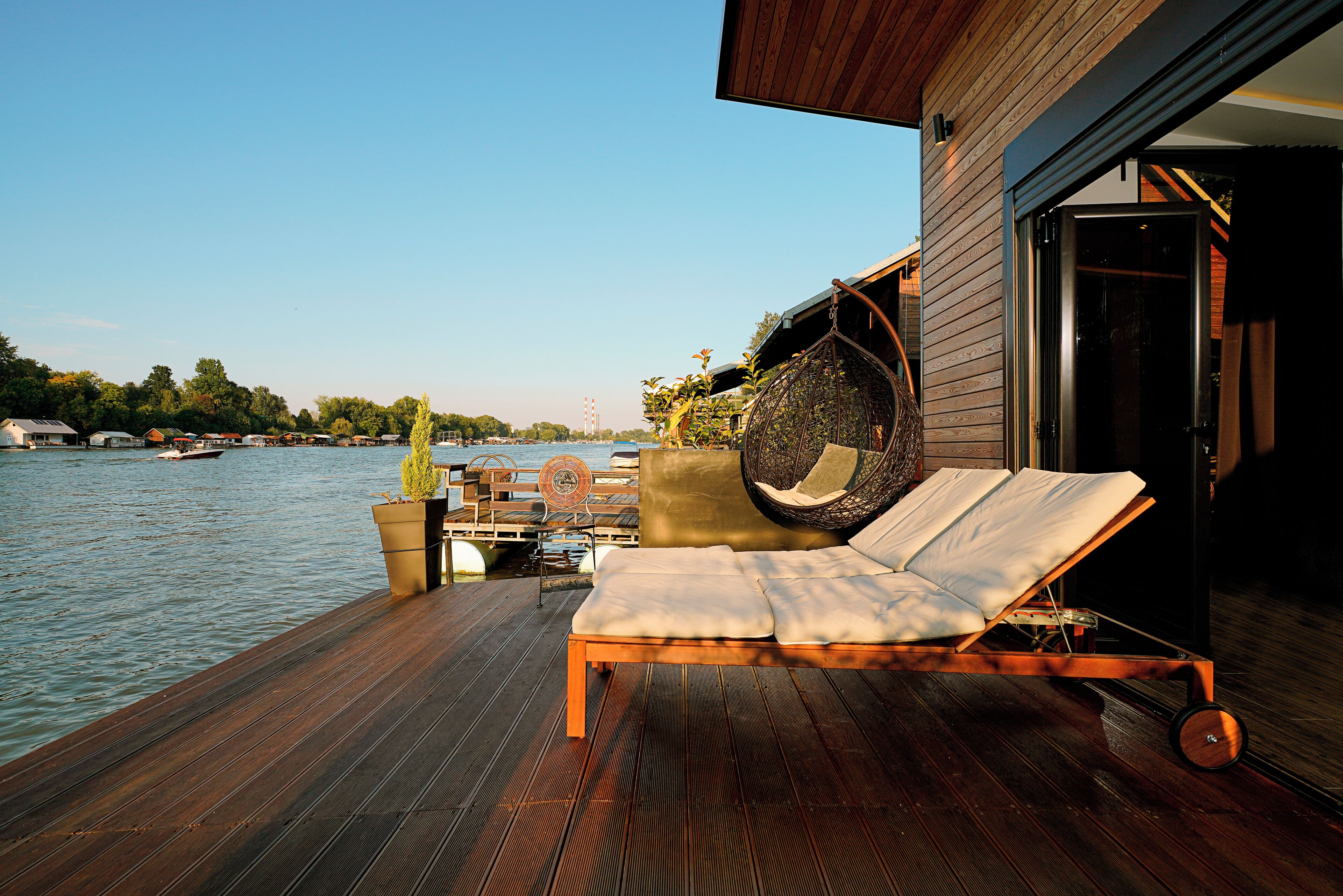 Suite Luxe, vue fleuve | Terrasse/Patio