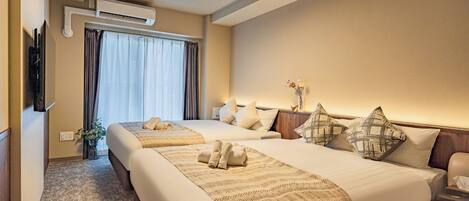 Chambre Quadruple Standard, balcon, vue ville