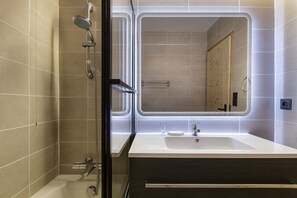 Hair dryer, towels