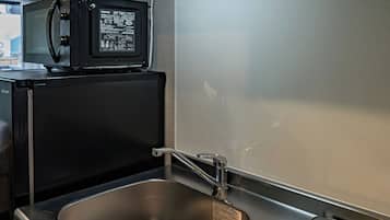 Standard Triple Room, Non Smoking, Balcony | Private kitchen | Fridge, microwave, electric kettle