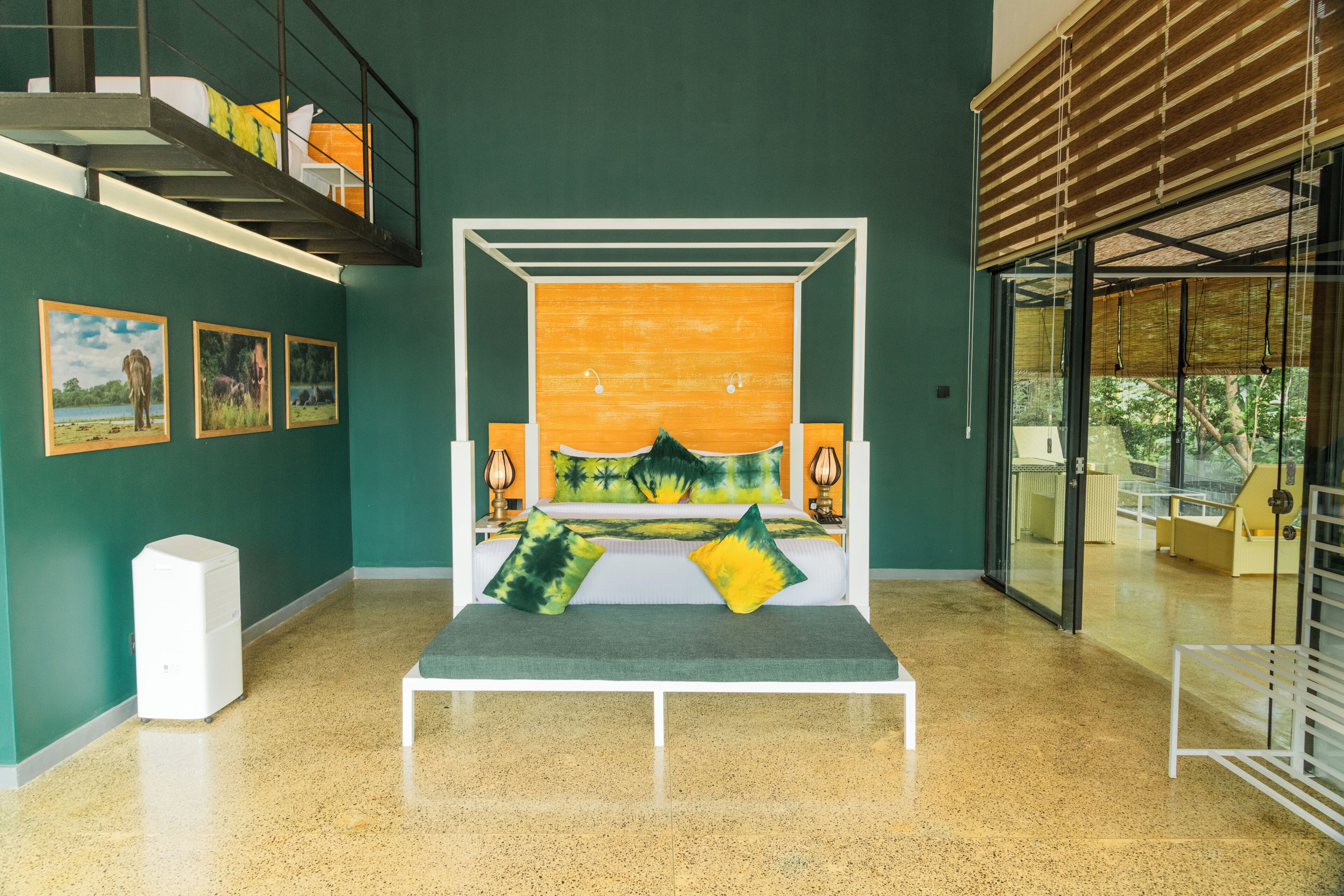 Caja de seguridad en la habitación, escritorio y wifi gratis 