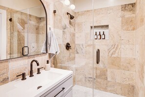 Hair dryer, towels