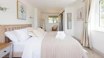 3 chambres, fer et planche Ă repasser, lit parapluie, Wi-Fi