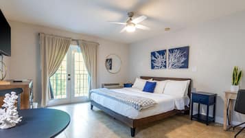 1 dormitorio, tabla de planchar con plancha, wifi y ropa de cama