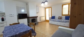 🏡🌳🏡🏡🌳appartamento con giardino, ingresso indipendente e caminetto 