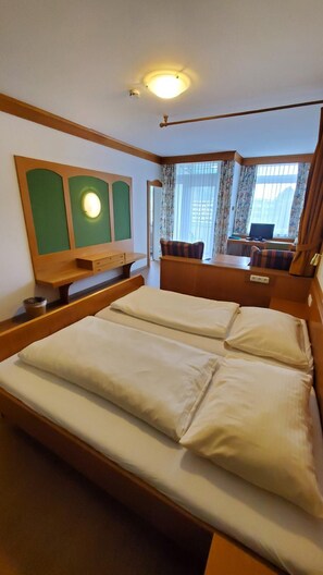 1 chambre, accès Internet, draps fournis