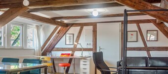Apartment 'Alte Schmiede Ellrichshausen' with Wi-Fi