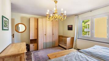 2 habitaciones, wifi gratis y ropa de cama