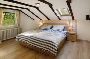 1 chambre, Wi-Fi gratuit, draps fournis