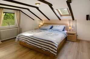 1 chambre, Wi-Fi gratuit, draps fournis