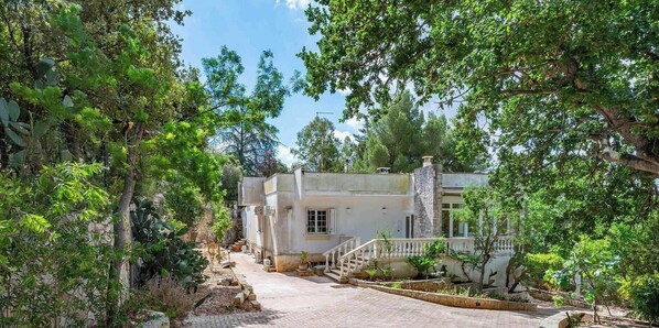 Villa, 6 Schlafzimmer, Raucher, Balkon | Aussenbereich