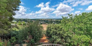 Villa, 6 soverom, røyk, balkong | Overnattingsstedets uteområder