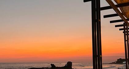 Habitación Frente al Mar en Playa El Tunco Surf Spots La Bocana y EL Sunzal