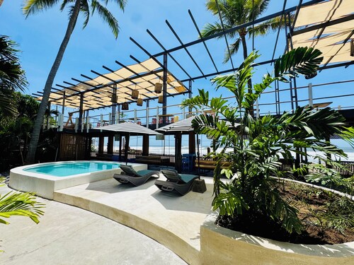 Habitación Frente al Mar en Playa El Tunco Surf Spots La Bocana y EL Sunzal