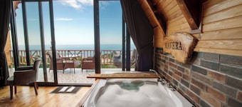 Mavera Suit Bungalov