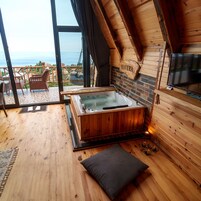 Basic Bungalow, Sea View | 1 bedroom, free WiFi