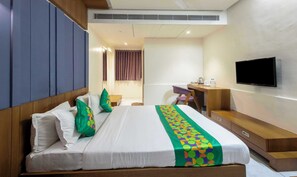 Standard Room | Blackout drapes, rollaway beds, bed sheets