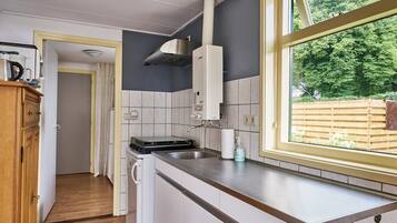 Een koelkast, een magnetron, een kookplaat