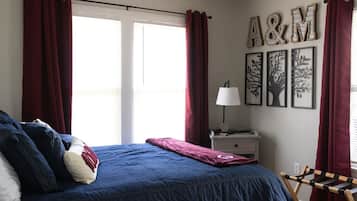 2 bedrooms, iron/ironing board, free WiFi, bed sheets