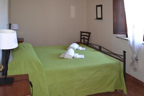Departamento de lujo, 2 habitaciones | 10 habitaciones, muebles diferentes y ropa de cama