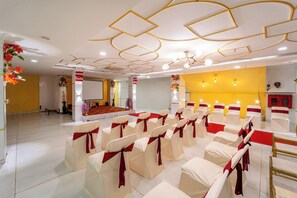 قاعة الولائم والاحتفالات