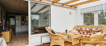 "Gisella" - 900m from the sea by Interhome